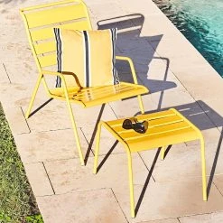 Fermob Table Basse D'exterieur En Acier Miel - Monceau -SEMA design Boutique 0010b amb jardin2022 0373 hd