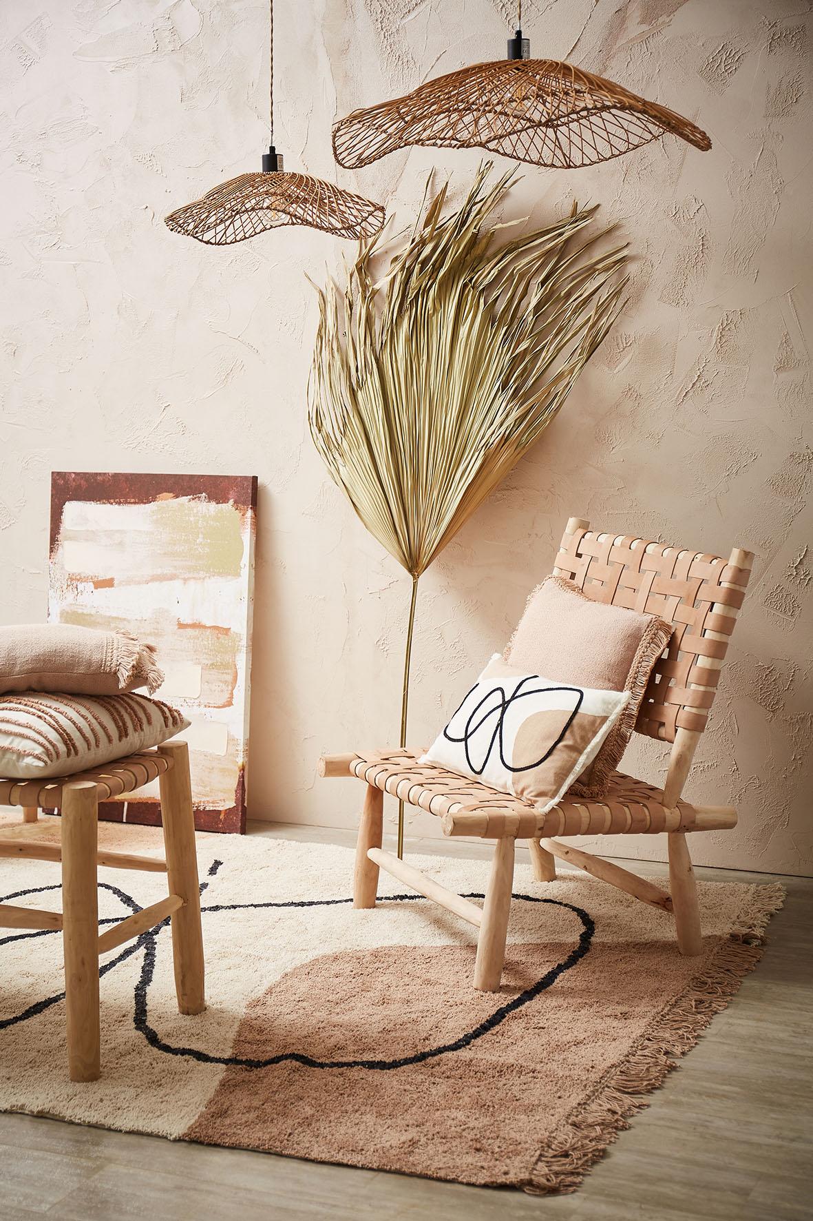 Devant -SEMA design Boutique 4