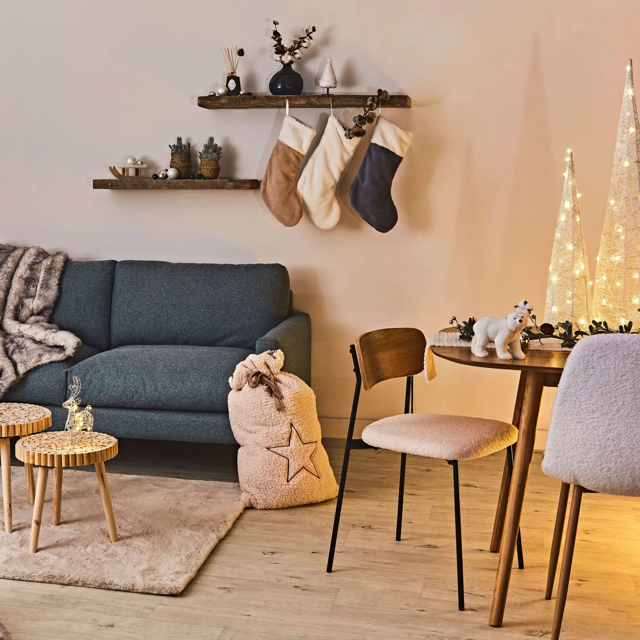 Home Déco Factory Chaise Salle à Manger En Tissu Bouclette - Loki 5 Home Déco Factory Chaise Salle à Manger En Tissu Bouclette - Loki – Image 3